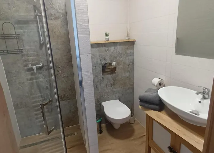 Arnyas Part Vendeghaz Feriehus Gyomaendrőd