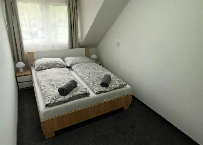 Feriehus Arnyas Part Vendeghaz